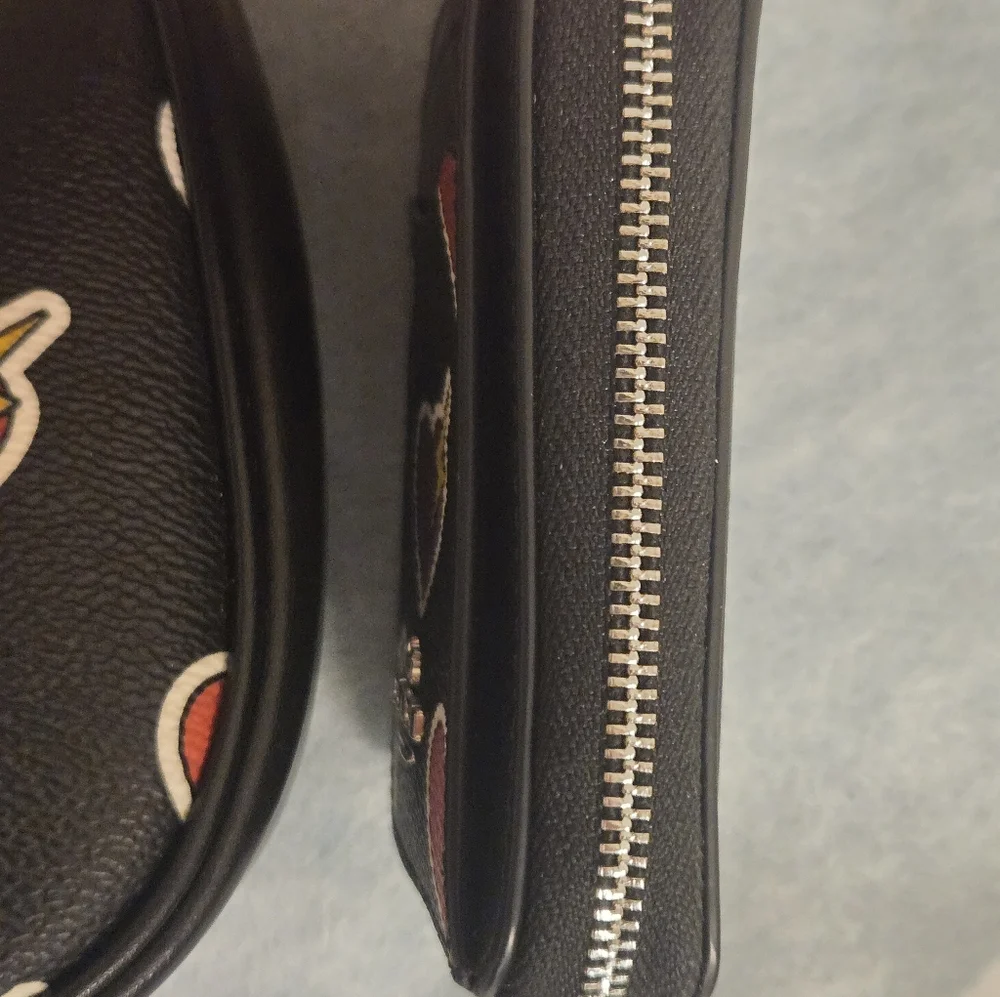 Coach Terri Bag and Wallet Set, Hearts, Has Both Straps-missing Hangtag - Picture 11 of 16